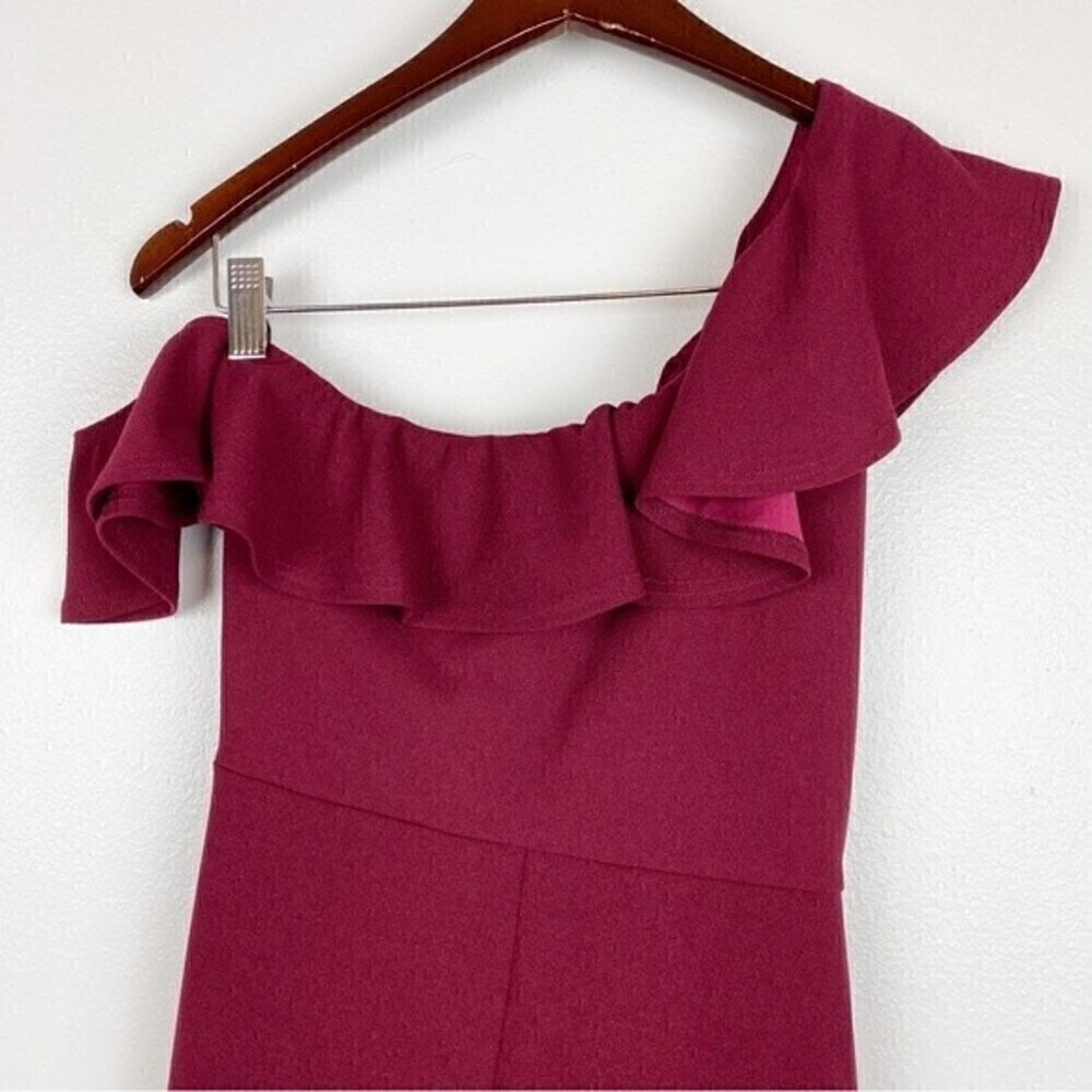 Lulu's Give Me a Beat Burgundy Asymmetrical One Shoulder Bodycon Midi Dress Sz S - Picture 6 of 8